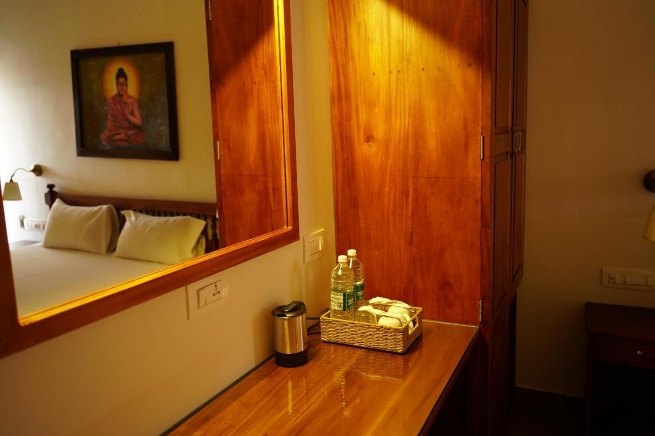Buddha Beach Hotel Kovalam Bagian luar foto