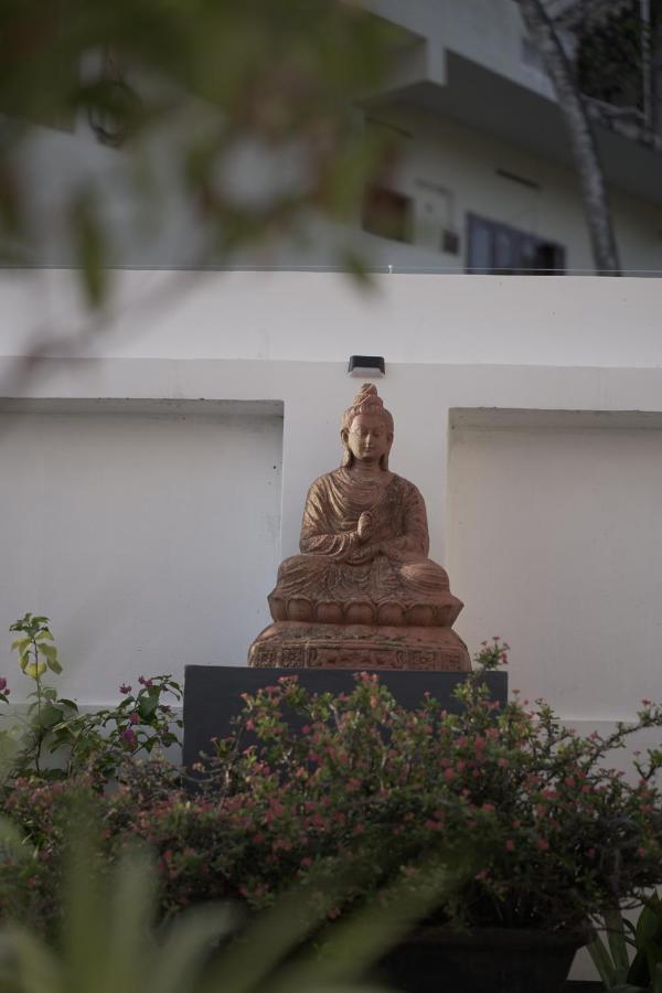 Buddha Beach Hotel Kovalam Bagian luar foto