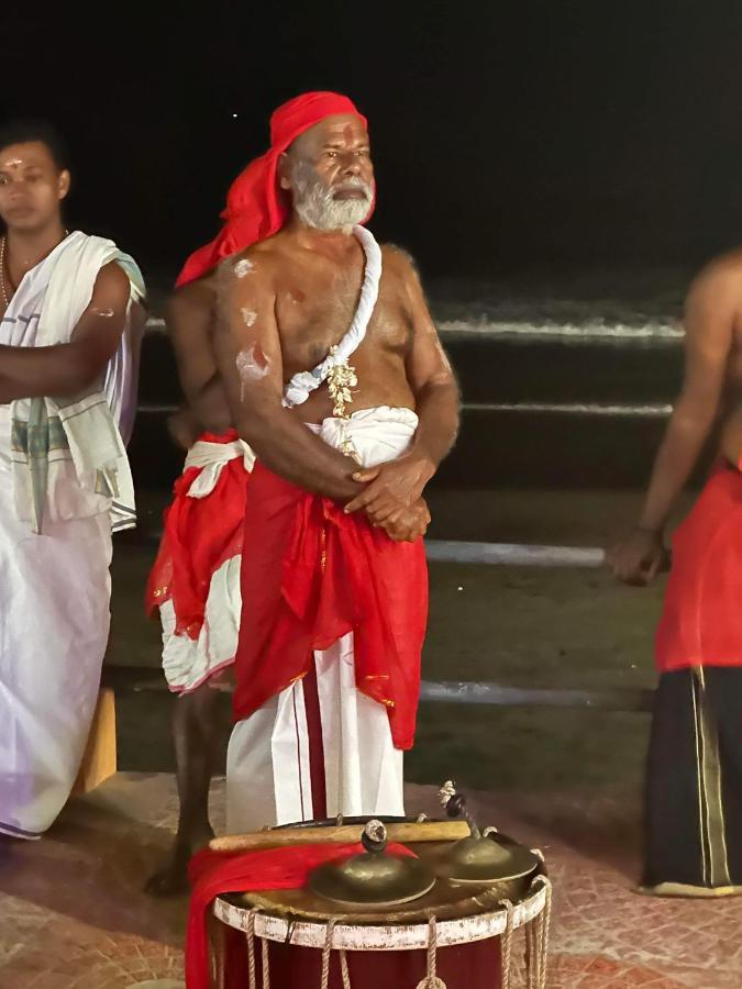 Buddha Beach Hotel Kovalam Bagian luar foto