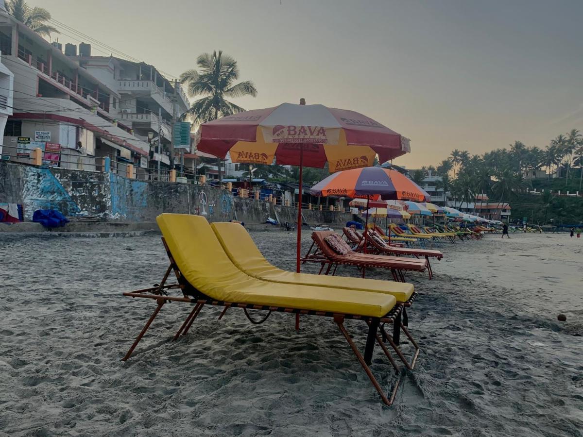 Buddha Beach Hotel Kovalam Bagian luar foto