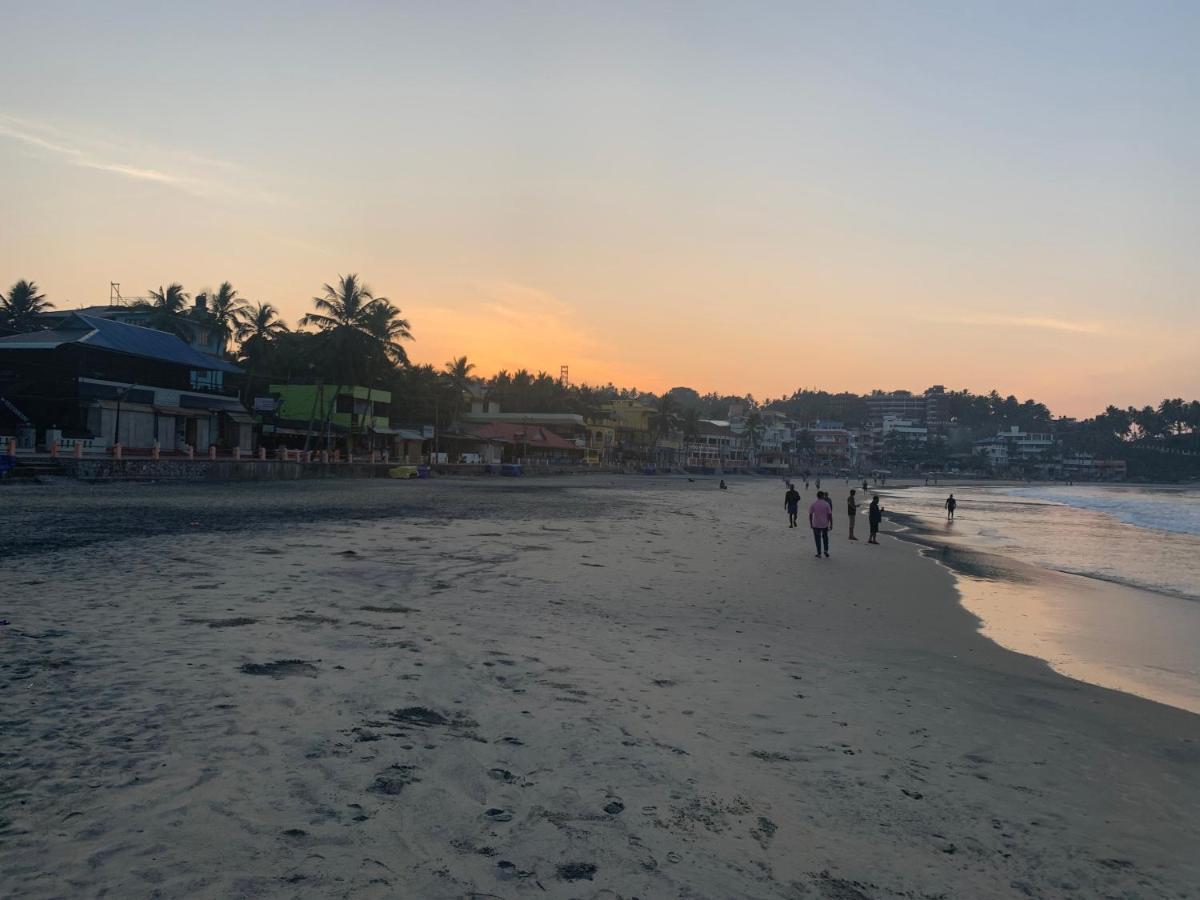 Buddha Beach Hotel Kovalam Bagian luar foto