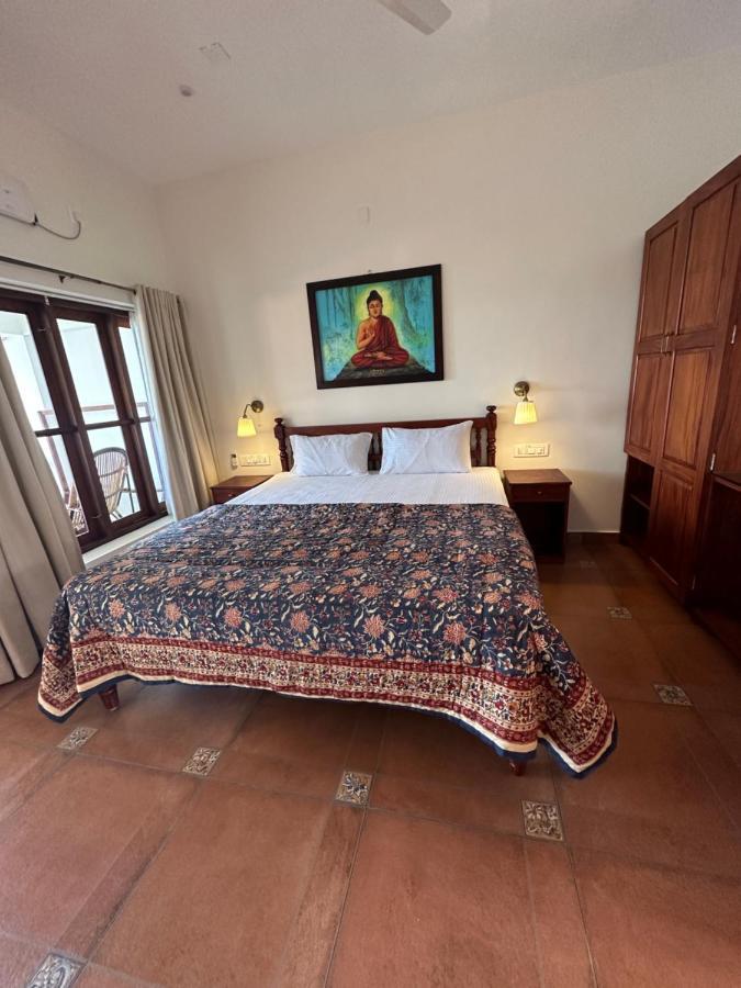 Buddha Beach Hotel Kovalam Bagian luar foto