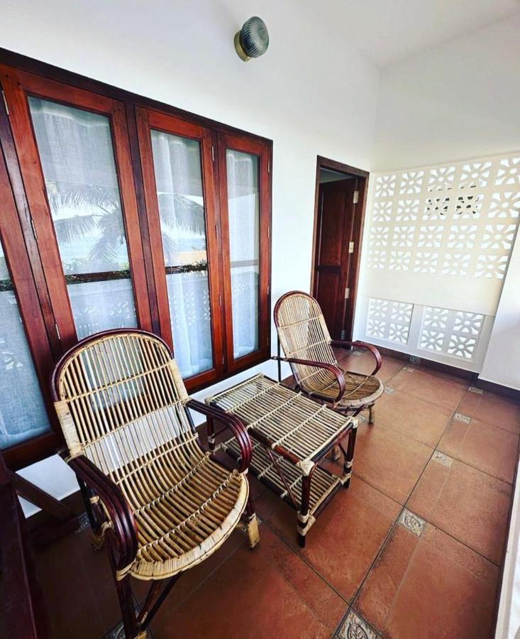 Buddha Beach Hotel Kovalam Bagian luar foto
