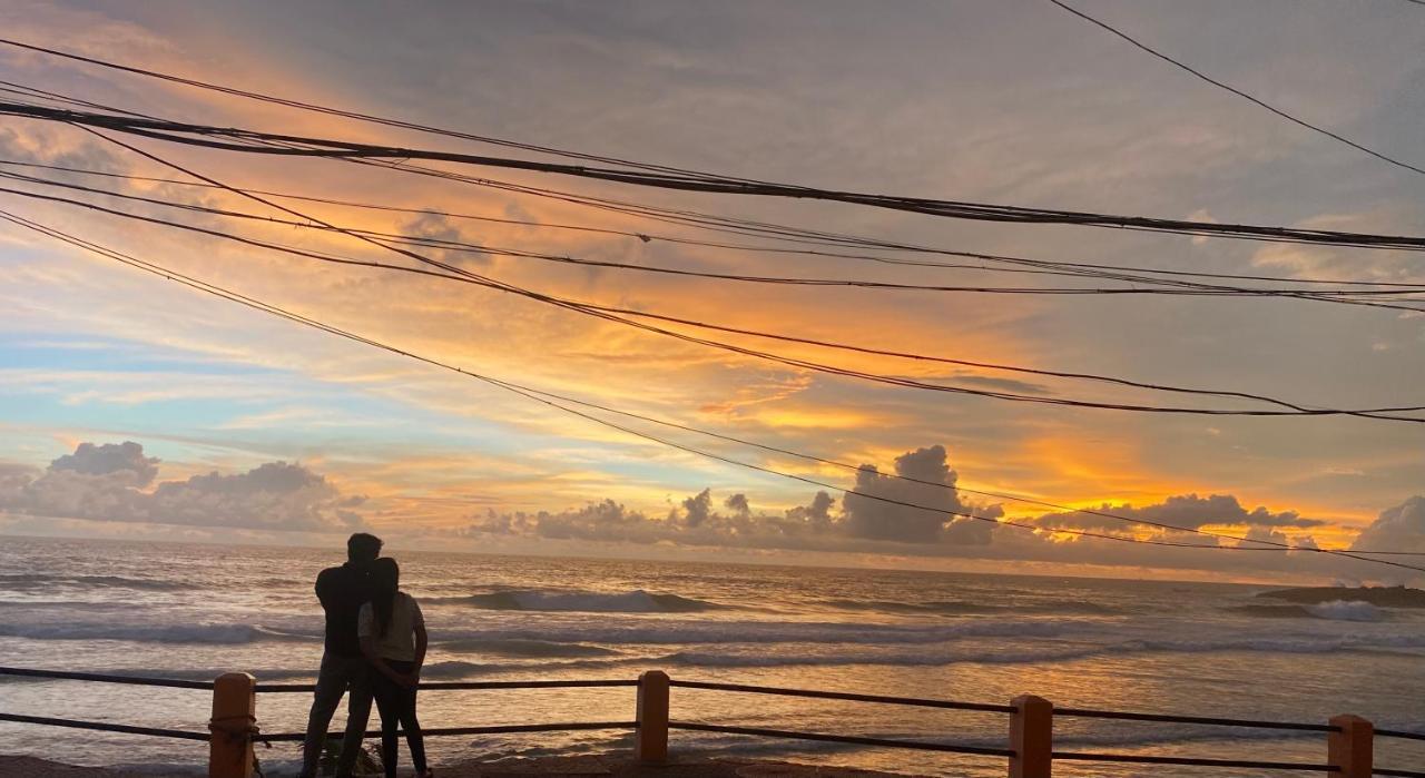 Buddha Beach Hotel Kovalam Bagian luar foto