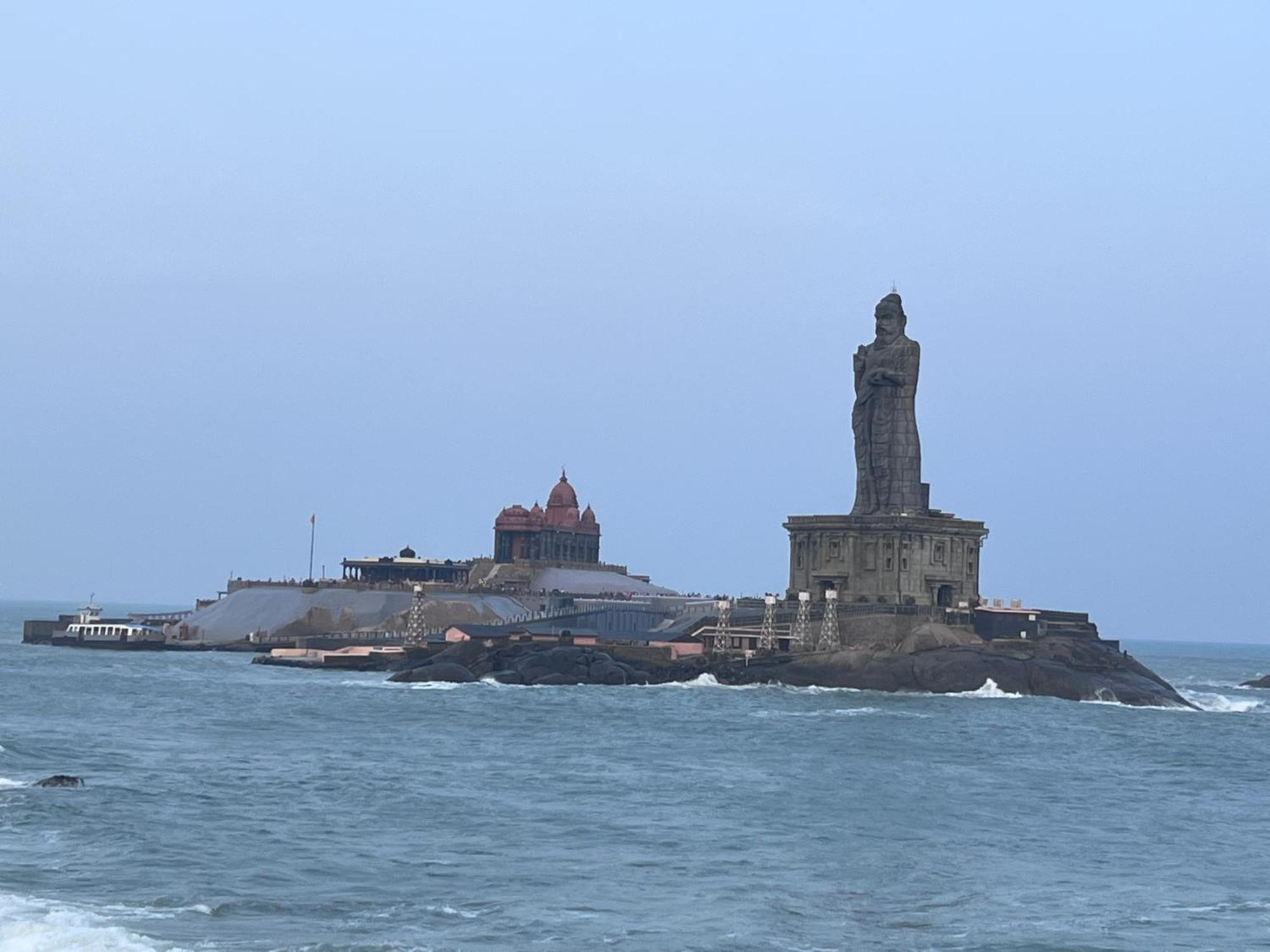 Buddha Beach Hotel Kovalam Bagian luar foto