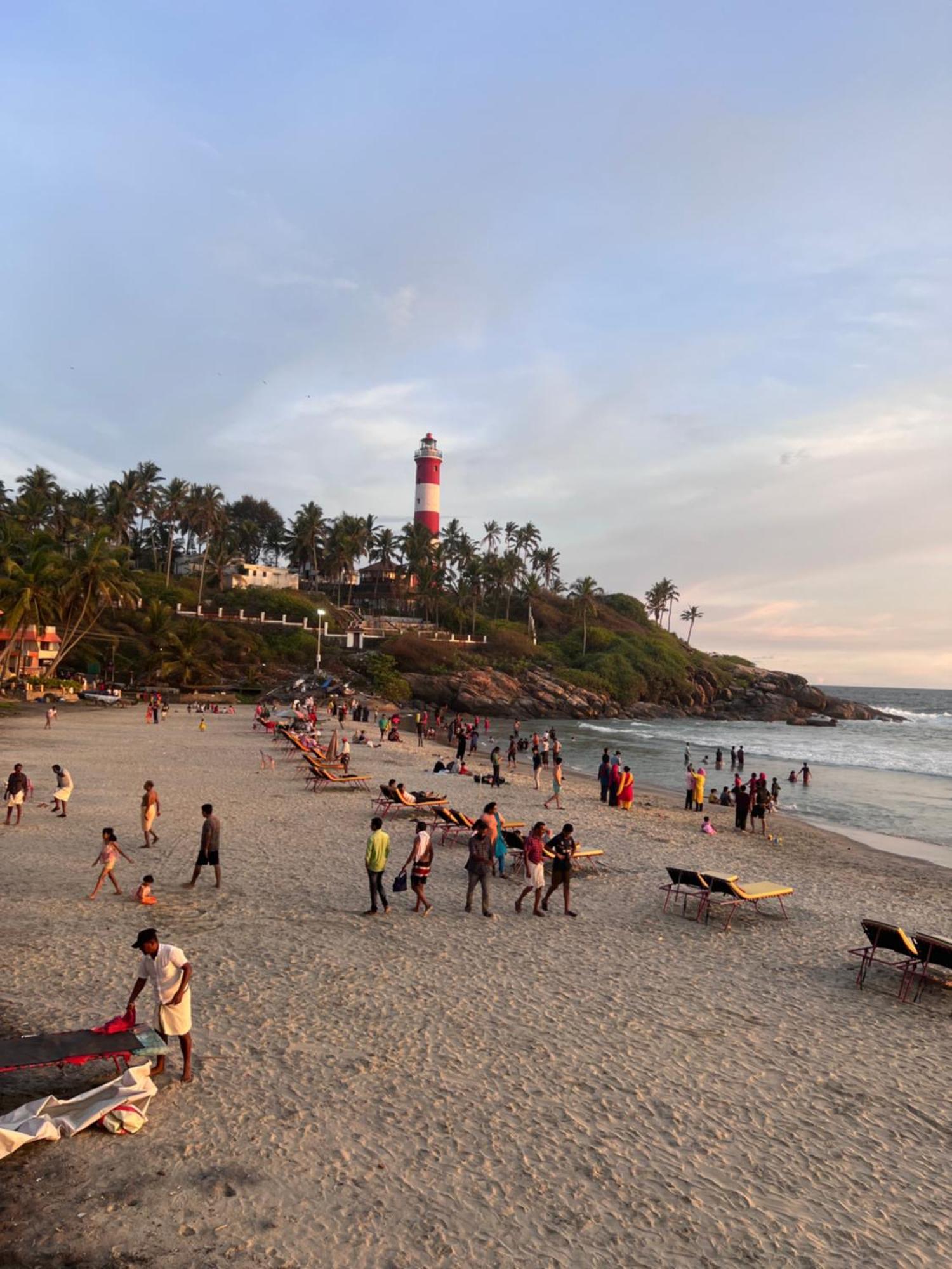 Buddha Beach Hotel Kovalam Bagian luar foto