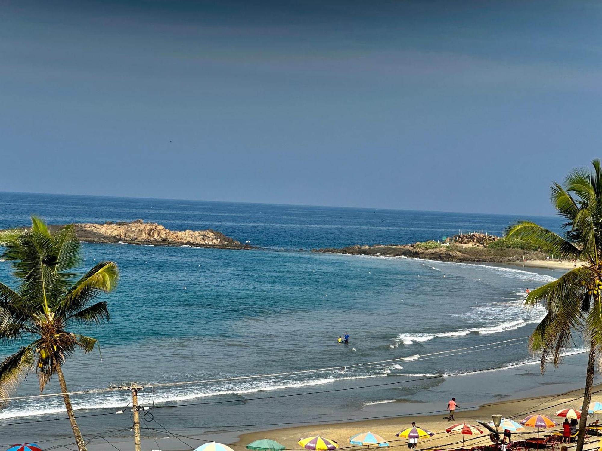 Buddha Beach Hotel Kovalam Bagian luar foto